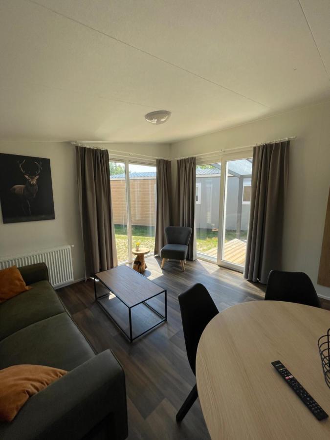 Camping De Duinhoeve Chalet Zeeland Not For Companies 버그함스테드 외부 사진