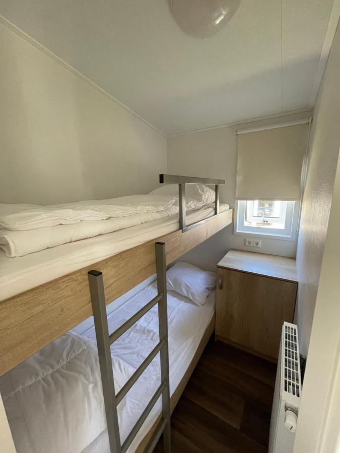 Camping De Duinhoeve Chalet Zeeland Not For Companies 버그함스테드 외부 사진