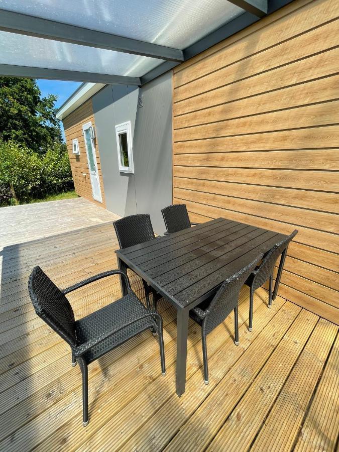 Camping De Duinhoeve Chalet Zeeland Not For Companies 버그함스테드 외부 사진
